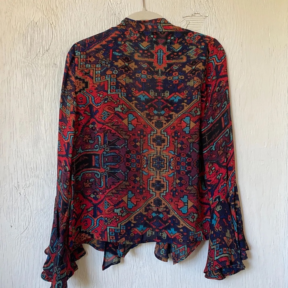 Stone Cold Fox silk top / jacket - Picture 2 of 6